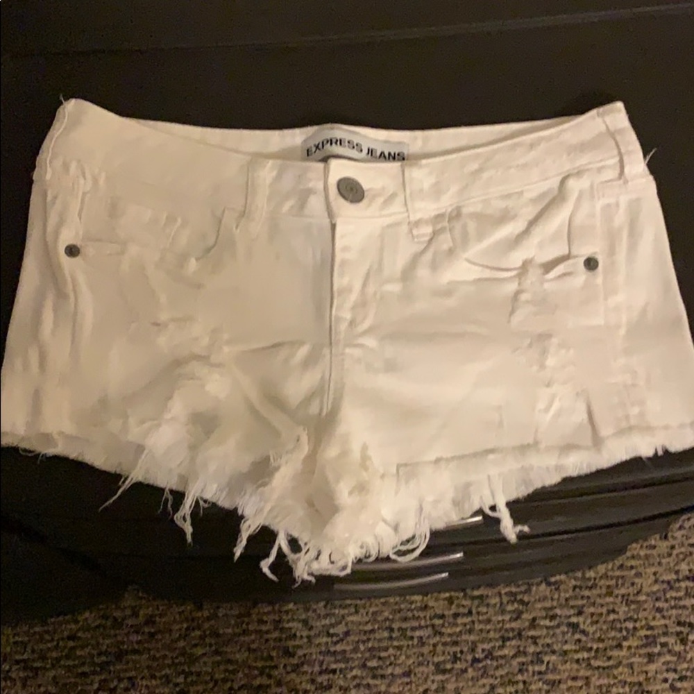 Women’s Express Jean Shorts Size 2